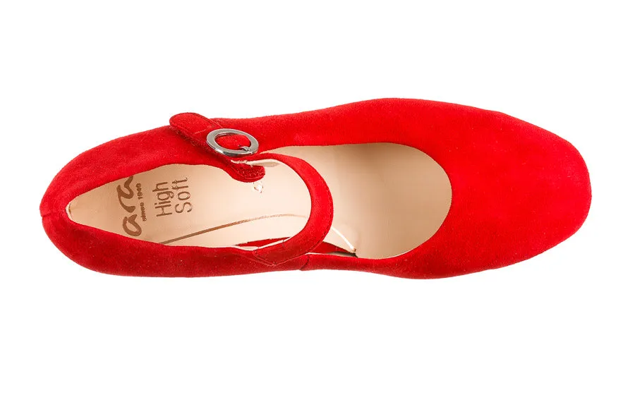Ara Figurine Red