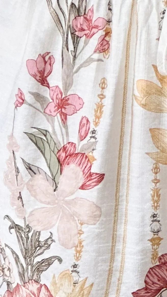 Freya Shorts - White Floral