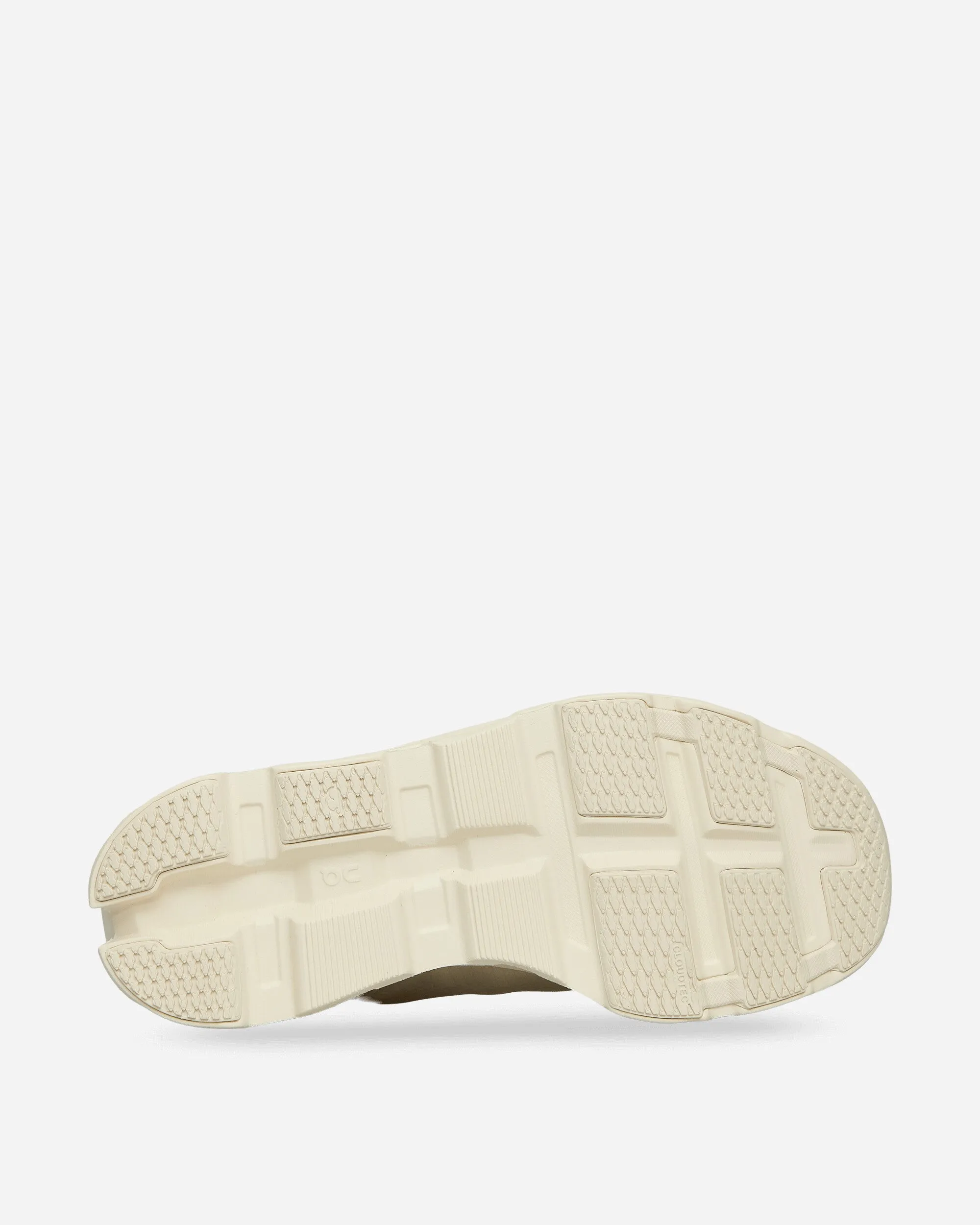 INVINCIBLE Cloudmonster 2 Sneakers Ivory / White