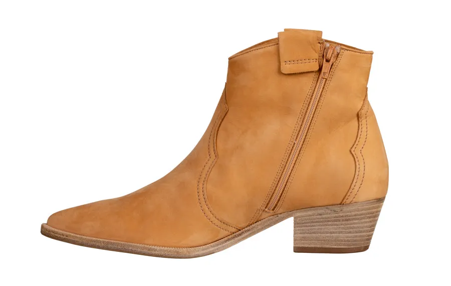 Ken Cowboy Camel