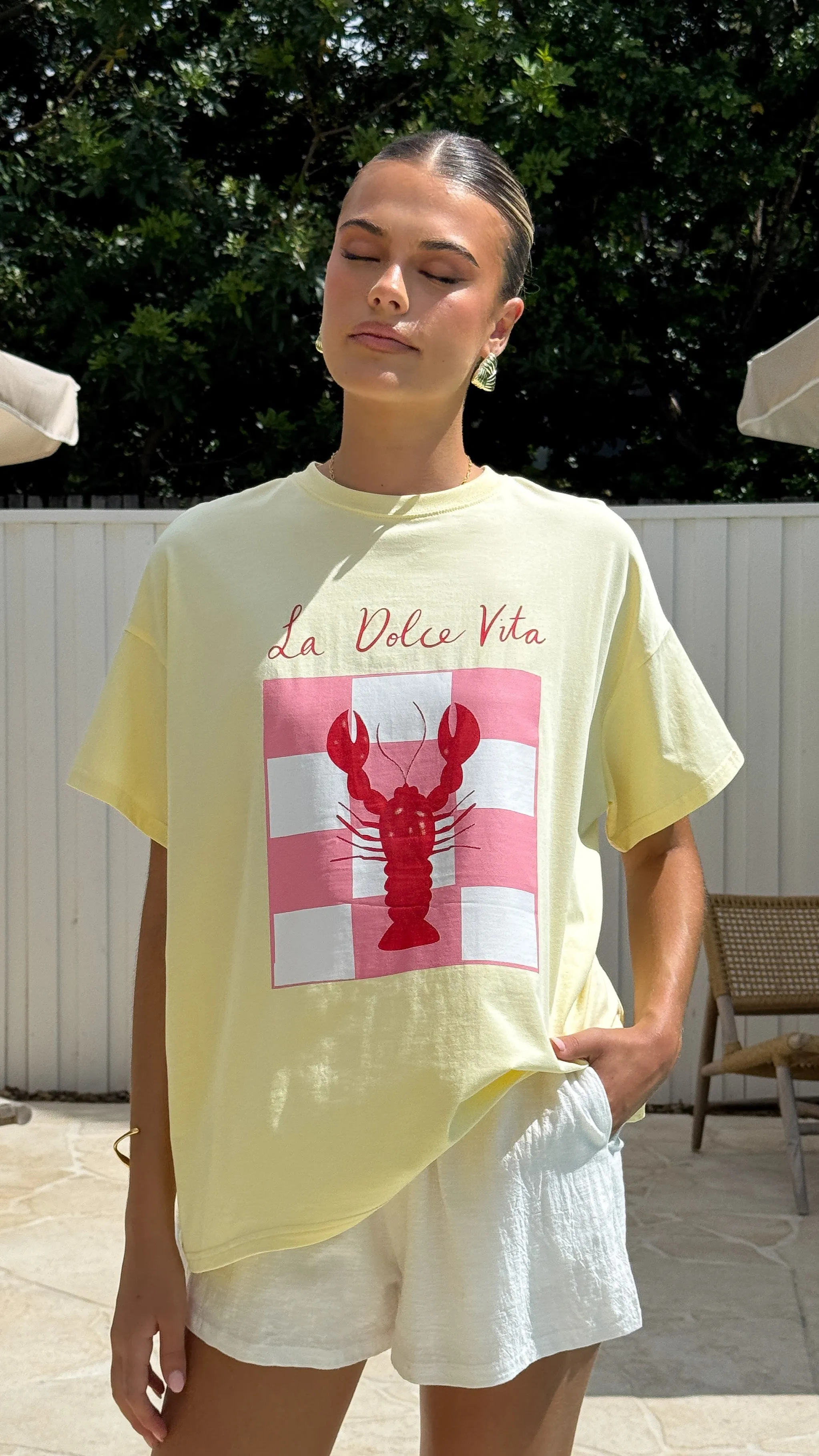 La Dolce Lobster Tee - Yellow