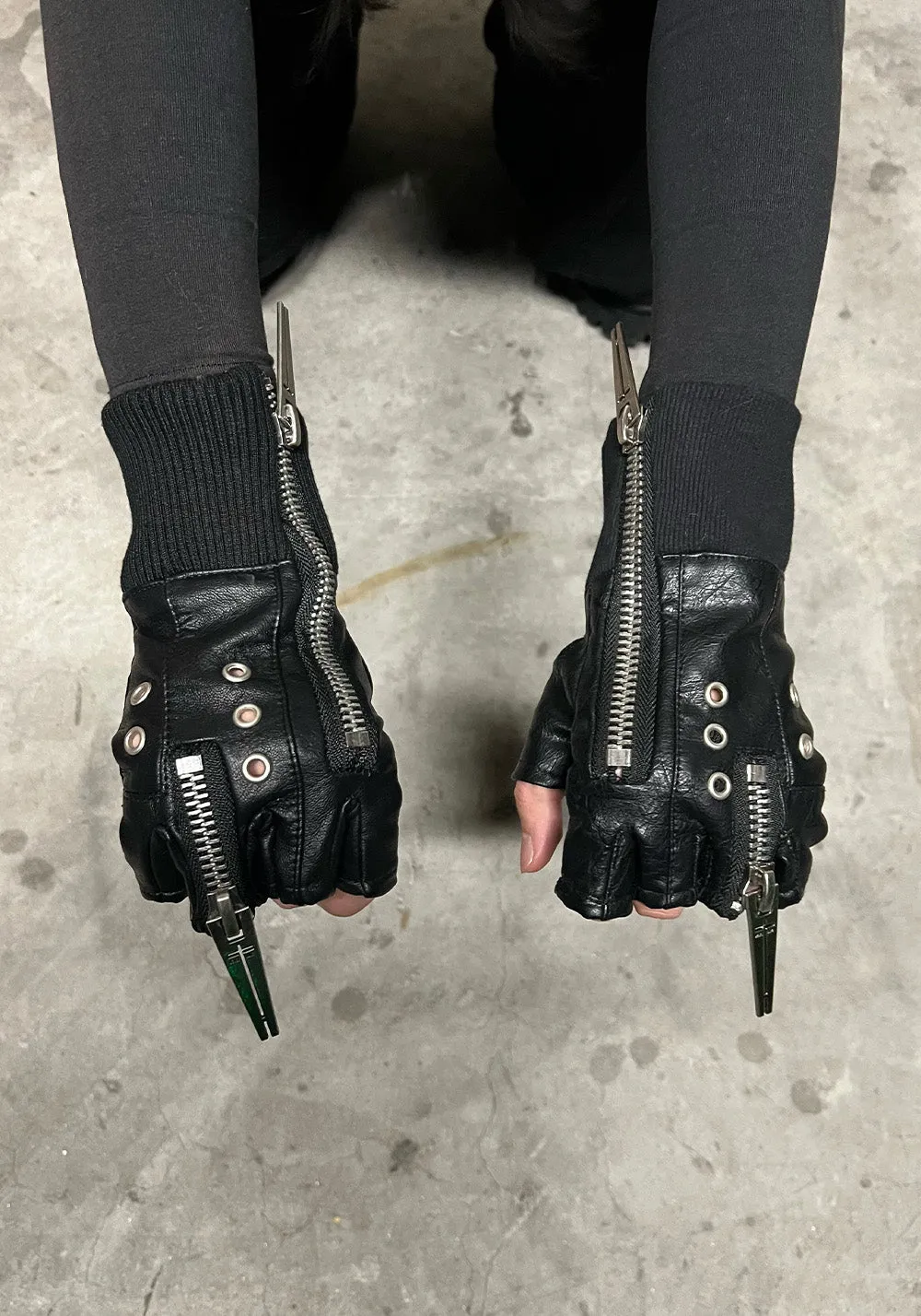 REBEL WAVE丨25SS“WOR”DOUBLE ZIP STRUCTURE LAYERED GLOVES