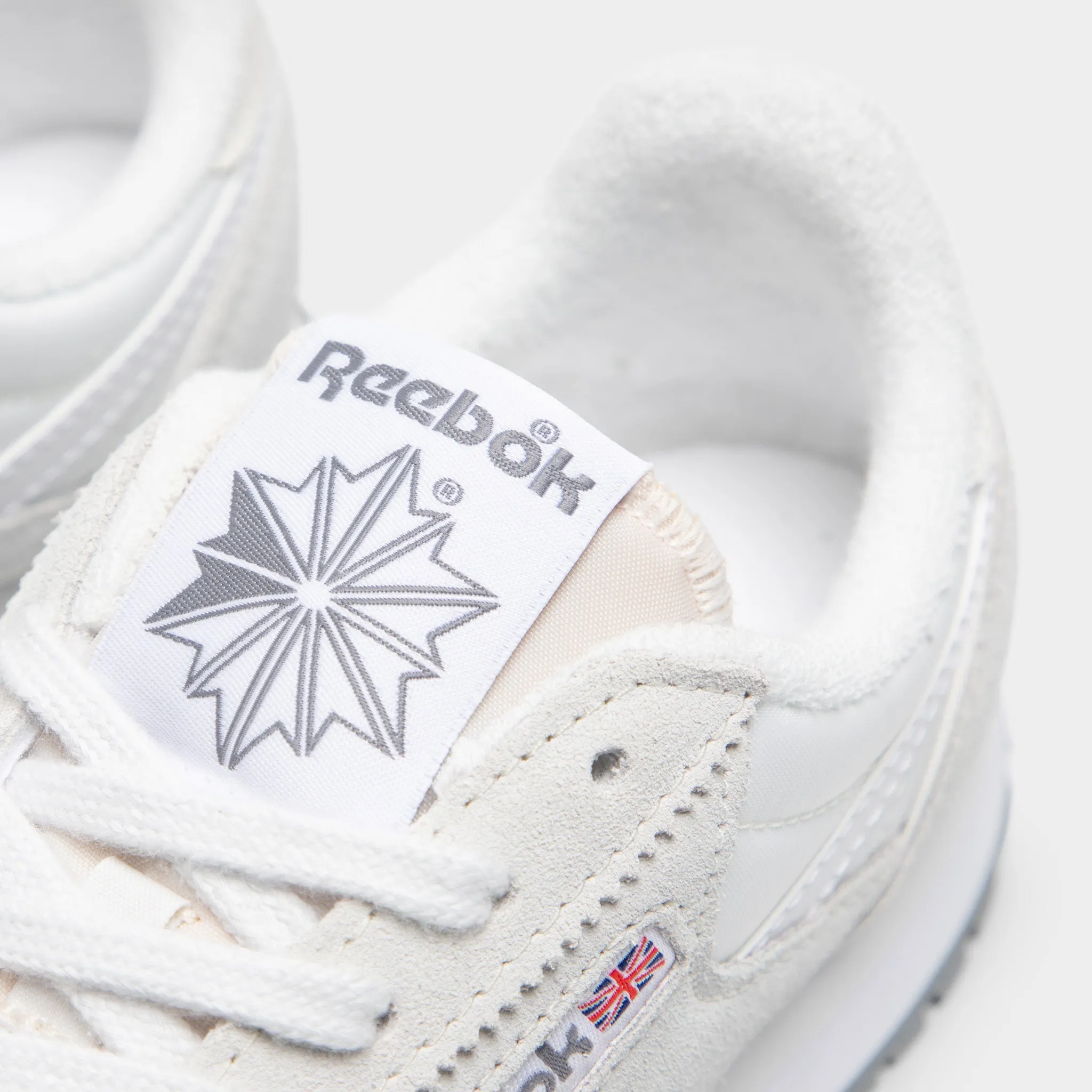 Reebok Women's Classic AZ Barely Grey / Barely Grey - White