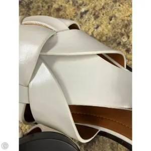 Reserved Shoes Flats By Zara In White, Size: 7