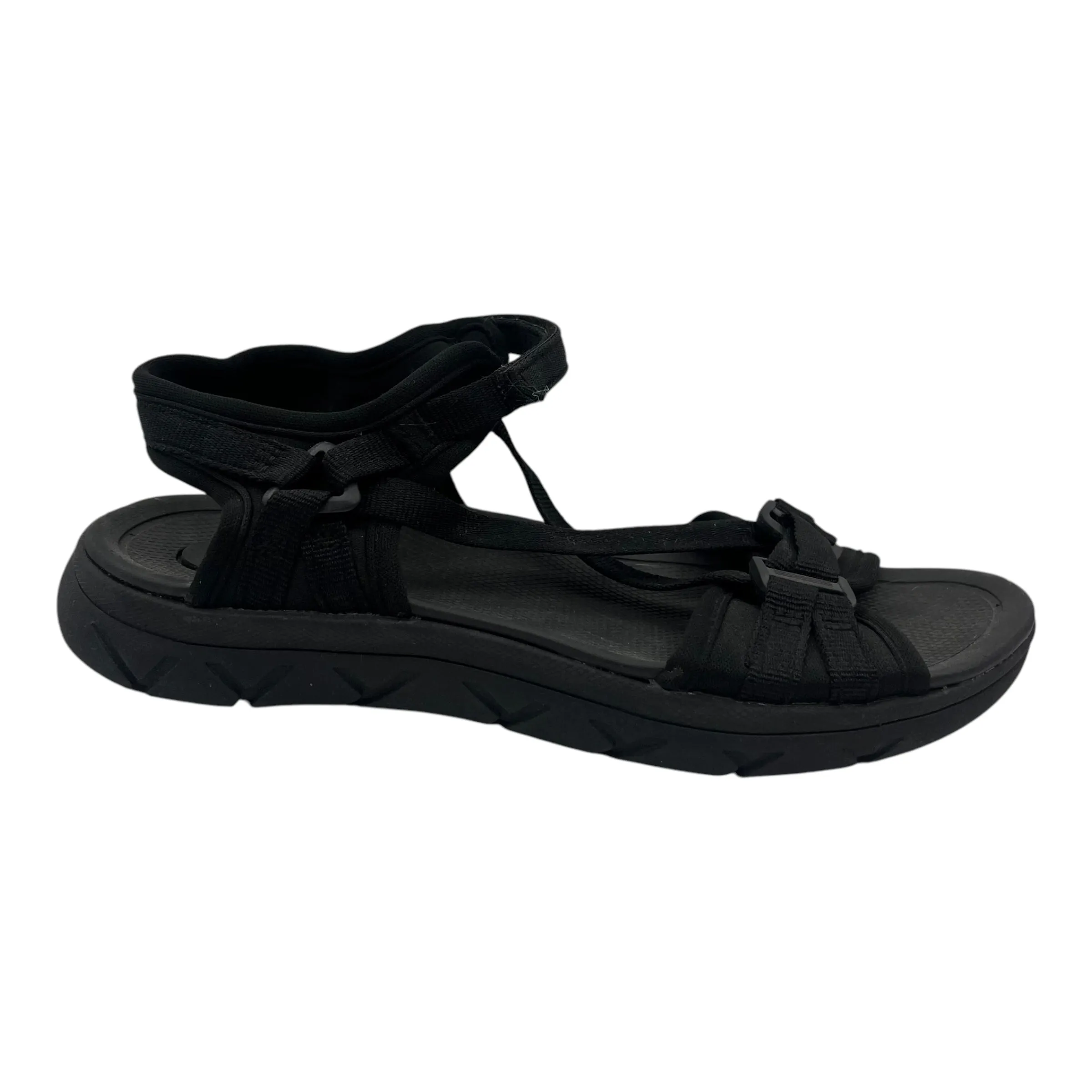 Sandals Flats By Clothes Mentor In Black, Size:8