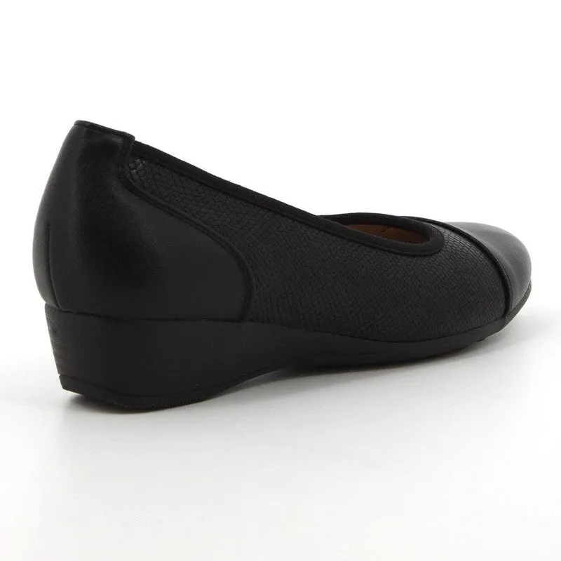 Soft Style By Hush Puppies Rishelle Reptile Wedge - Black
