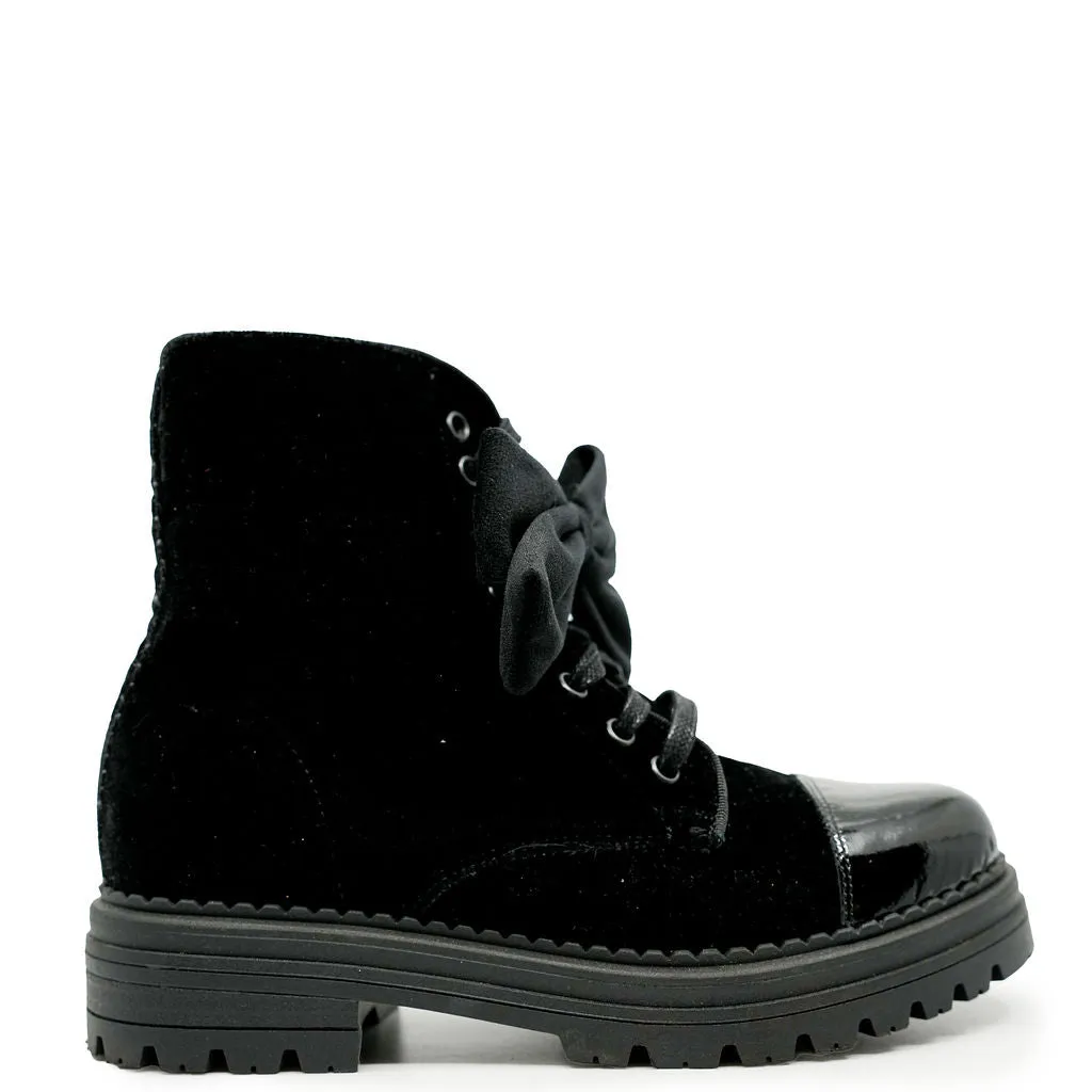 Spain Co Crushed Velvet Bow Boot