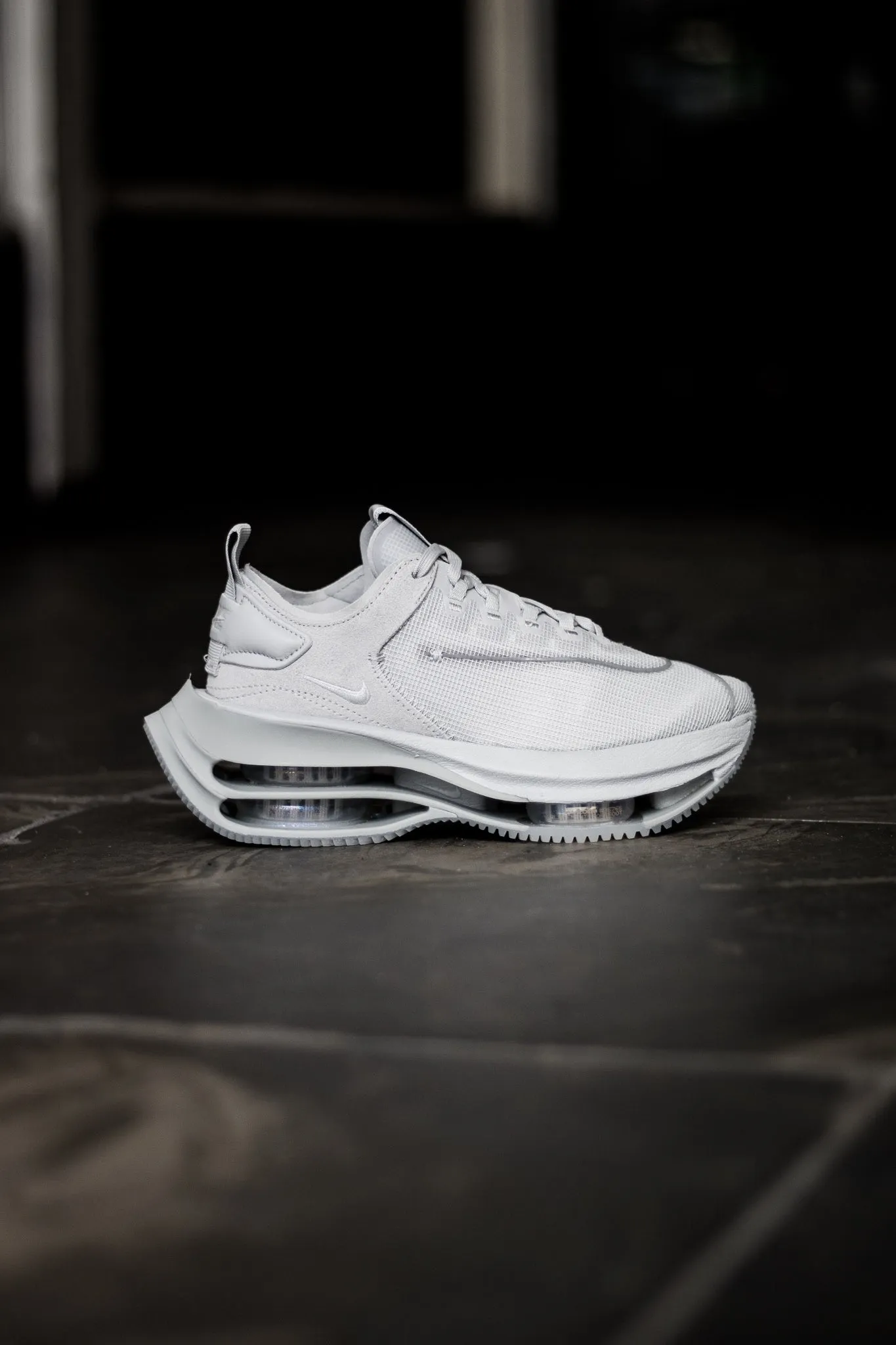 W ZOOM DOUBLE STACKED GREY FOG