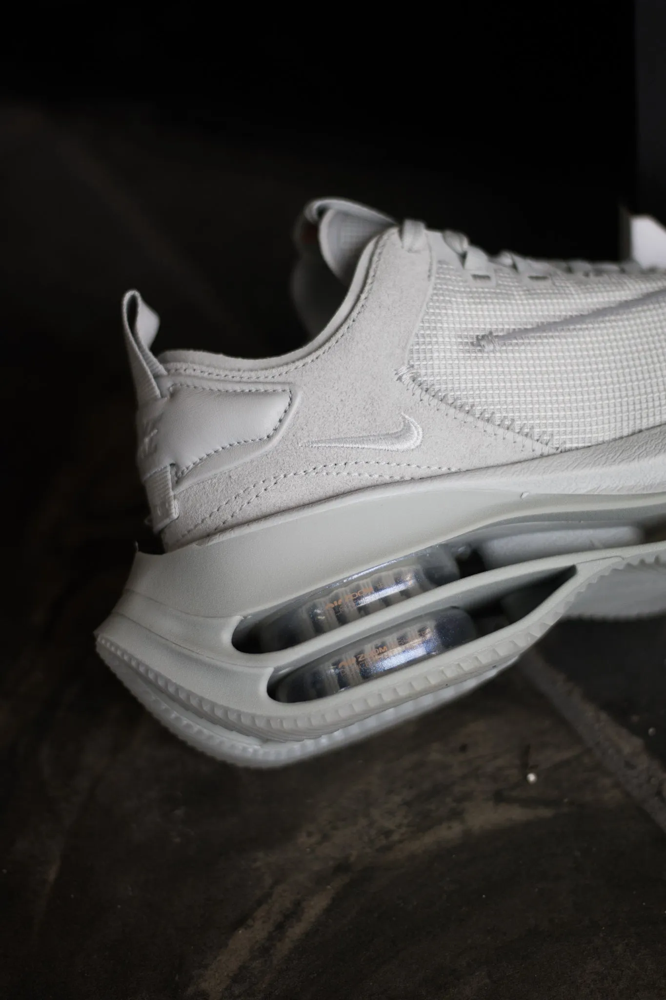 W ZOOM DOUBLE STACKED GREY FOG