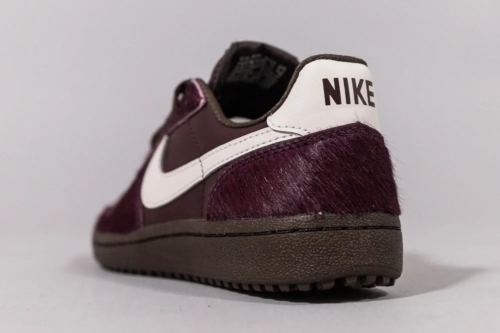 Women's Nike Field General '82 'Burgundy Crush'