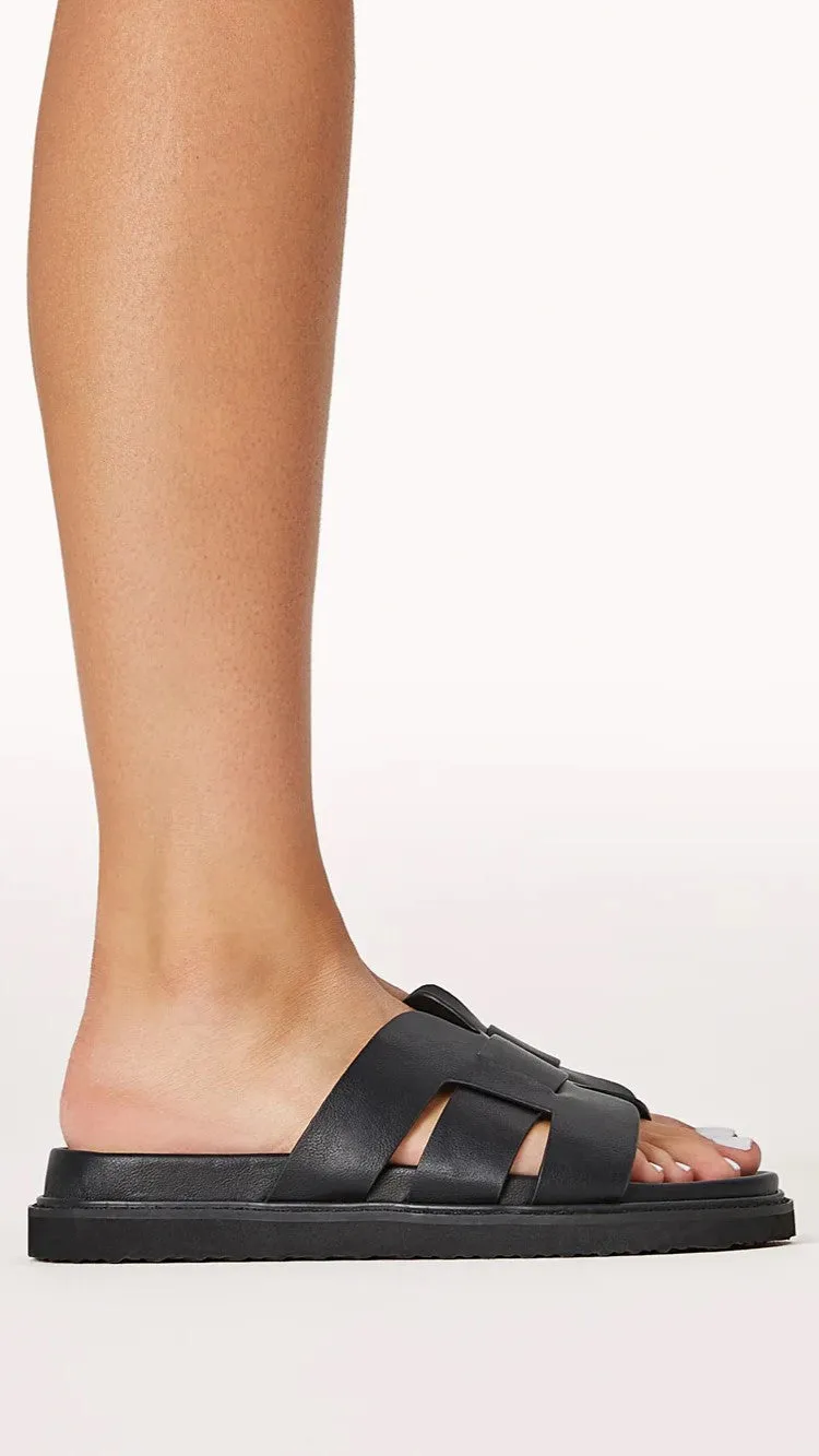 Zanna Slide - Black